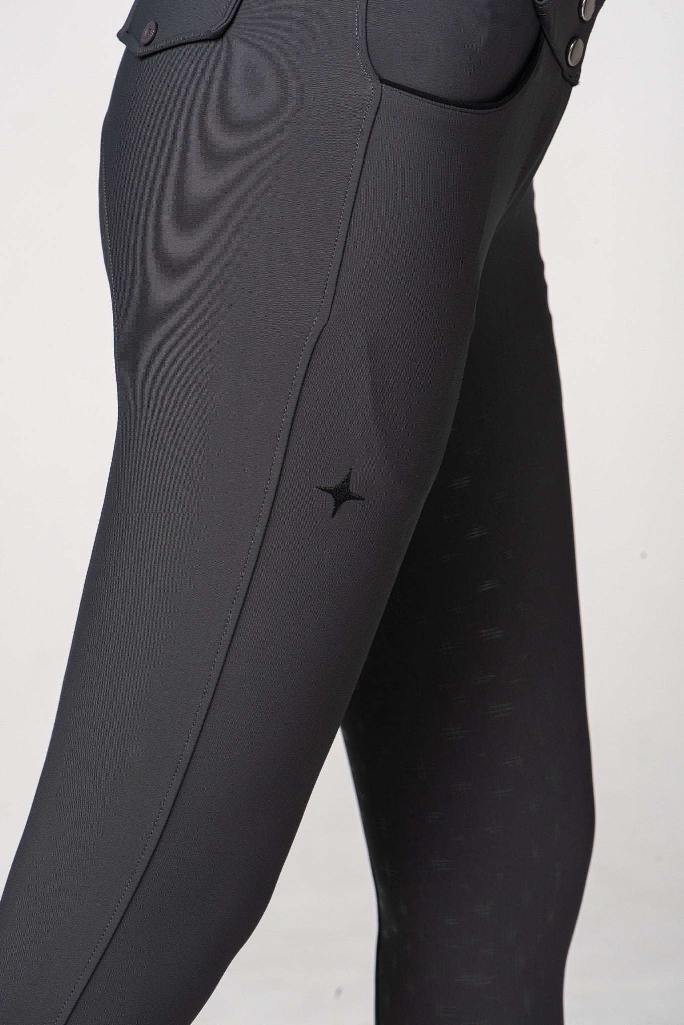 star accent on golden dapples pro breeches